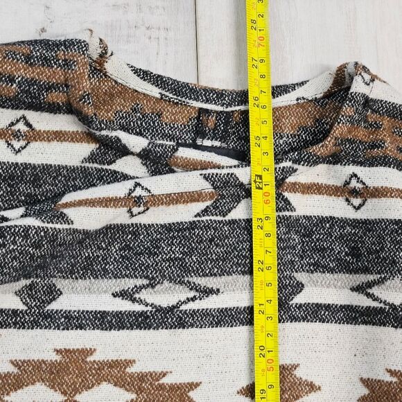 Me Jane Southwestern Fringe Open Front Cardigan Jacket Brown Cream Aztec Print - Picture 7 of 10